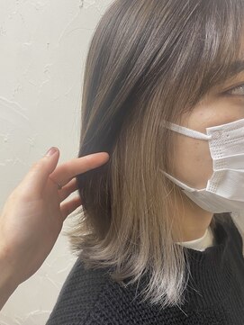 シュリット(schritt) インナーカラーホワイトベージュ　momoko