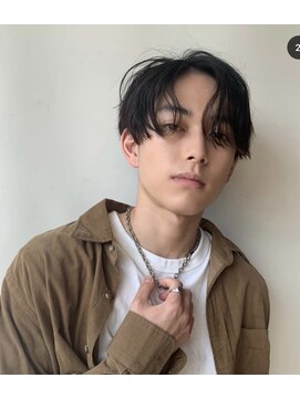 ロイジー(roijir) ニュアンスパーマ×センターパート