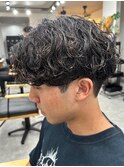 波巻きパーマメンズパーマメンズヘアツーブロックツイストパーマ