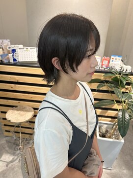 アイリー 名古屋(A/LEE) マッシュウルフ×インナーカラー