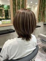 イメージア 町田店(IMAGE A) ミディアムくびれレイヤーハイライト@30代40代50代60代