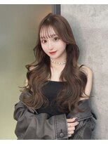 リリー(Lilley) 天神/博多/韓国ヘア/ヨシンモリ/レイヤーカット