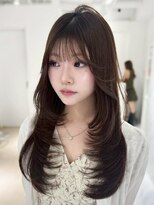 ヨロ 上野(YOLO)&nbsp;ハイライトカラーミルクティーベージュケアブリーチダブルカラー