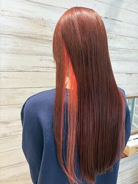 フィッツ(Fits) 【赤髪インナーカラー】