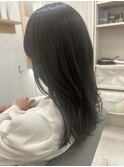ロングレイヤー動きあるスタイルに！