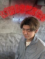 ウィスカーズ(Whiskers)&nbsp;海外風センターパート　#滋賀瀬田