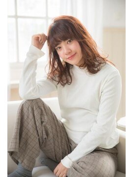 メルティエ(Mertie) ＼柔らかな印象を与えるフリンジウェーブ／【Mertie 錦糸町】