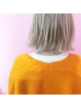 メルジーナ 浜松(MELGINA) 【MELGINA】柔らかいミルクティーブロンド