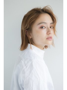 ミエルヘアーエスト 新宿店(mielhair est) きりっぱなしかき上げボブ