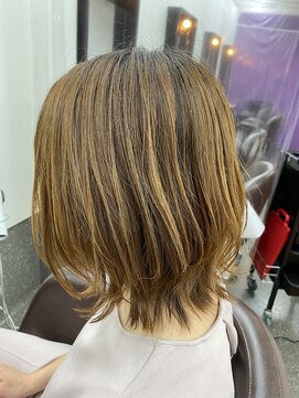 ドラマチックヘア 南越谷店(DRAMATICHAIR) #くびレイヤー#外ハネ#ハイトーン