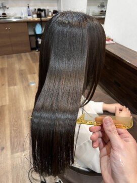 ベルスタ(BELSTA) 冬艶/極上艶カラー［千葉旭市/髪質改善/ベージュカラー］