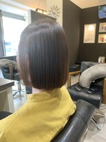 ユニ(Uni.)&nbsp;地毛風ストレート