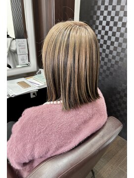 ラボア(La'BOA) アンブレラカラー×ベージュカラー