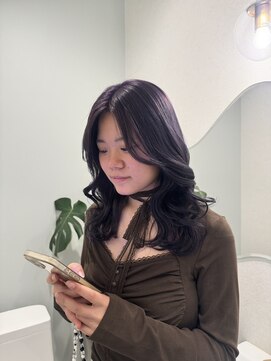 ウタリ(utari) 色落ち過程も可愛いカラー【難波 桜川/ケアブリーチ】