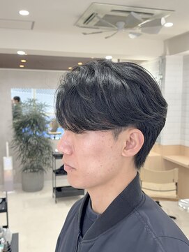 メレ 仙台(Mele) センターパート/ニュアンスパーマ/フェザーパーマ/メンズカット