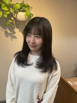 シーン(seen.) 顔周りレイヤーカット