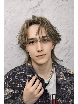 オム ブランシェ(HOMME BLANCHE’)の写真/憧れの韓国風ヘアも◎ブリーチ・ダブルカラーをダメージレスで楽しむ最旬デザインカラー♪