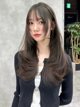 シティ オモテサンドウ(CITY omotesando) シースルーバング×顔まわりレイヤーロング