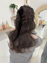 スイ(sui) ふわふわカチモリハーフアップ