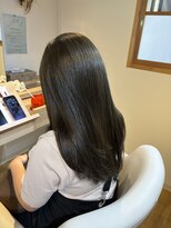 マリブ ヘアリゾート 伊勢崎本店(malibu hair resort)&nbsp;rina 艶々な暗めオリーブグレージュ