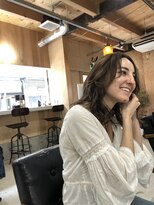 キルム(Qilm)&nbsp;ゲストスナップ◇透けるブラウンベージュ柔らかロング◇Qilm山崎