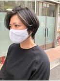 大人フェイスフレーミングハイライトショートボブ　担当カタダ