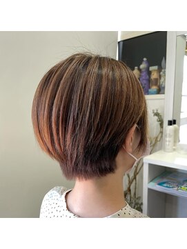 シンヤヘアーズ(SHINYA HAIRS) ベリーショート