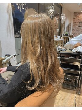 プルラヴィ 吉野ヶ里店(PulRavi) Wカラー