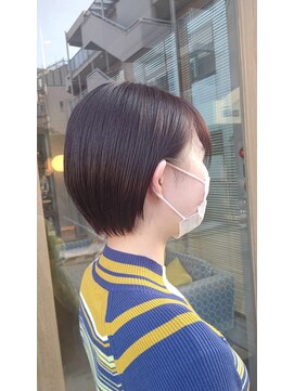 オーガニック リブ 川越(organic+live) ２０代３０代大人可愛いアッシュベージュくびれボブ耳掛け透明感