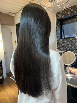 ブリング バイ スノードロップ 吉祥寺(BRING by Snowdrop) カール/セミディ/シアーカラー/姫カット/吉祥寺