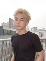 スタニング 渋谷(STUNNING.)&nbsp;メンズカット/スパイキーショート/ケアブリーチホワイトベージュ