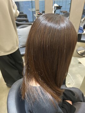 ロイ(Roi) HITA酸性/中性ストレート+カット