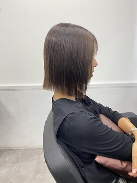 グランドライン(GRAND LINE) ぱつっと外ハネ綺麗なボブ