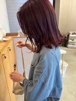 チハレ(chihale)&nbsp;色気とこなれ感◎スモーキーレッド