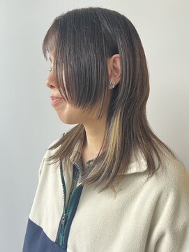 シェリッシュ ノース(Sheriche North) ウルフカット×ハイライト