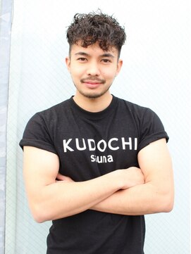 ワースホワイル(WORTH WHILE) 外国人風パーマウルフカルマパーマベリーショートダークアッシュ