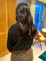 エルロンバイマフェ(AILERON by mahae)&nbsp;暗髪ベースのロングヘア