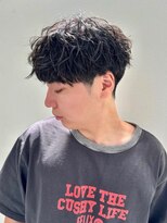 アノ(Ano.)&nbsp;大分ニュアンスパーマセンターパートフェザーパーマ毛流れパーマ