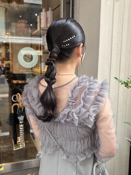 エヴリンアンドペイジ(Evelyn&paige) タイトヘア/ヘアセット【神戸/元町】