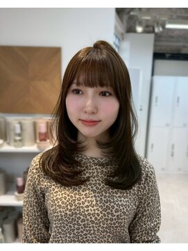 ザシェノンウメダ(THA CHAINON UMEDA) イメチェン/ピンクベージュ/アンブレラカラー/前髪/心斎橋