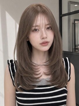 ユーフォリア 青山(Euphoria) 大人可愛い大人美人くすみカラーアッシュグレーベージュ