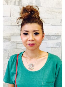 カラーズ ヘアコントロール(COLORS hair control) 本気のリーゼント風モヒカン