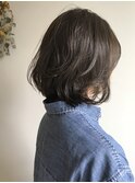 ディープグレージュレイヤーボブ【CICATA鎌倉 関口】