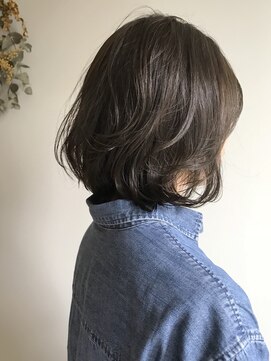 シカタリト 鎌倉(CICATA LiTo) ディープグレージュレイヤーボブ【CICATA鎌倉 関口】