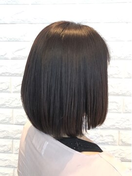 ワンピース(ONE PEACE) ナチュラルストレートボブ