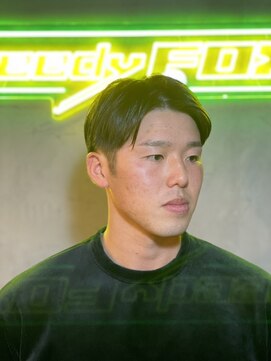 グリーディーフォックス 代々木(Greedy FOX) かき上げヘア/サイドパート/韓国マッシュ/フェードカット/代々木