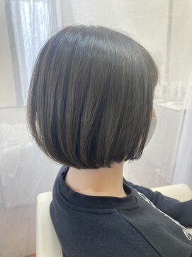 エレン(ELEN) ミニボブ