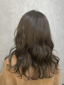 ウィスプ 赤羽店(wisp) オリーブアッシュ