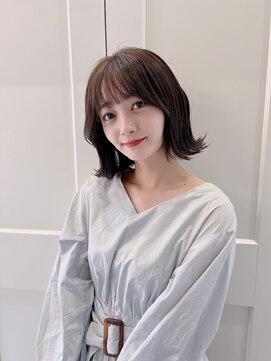フニフニ(fni.fni) カット+イルミナカラー+Aujua頭皮保湿スパ+marbb付き