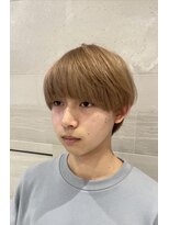 チリンバイロストシティー(Chillin by LOSTCITY)&nbsp;ミルクティーベージュカラー髪質改善スクールカット白髪ぼかし